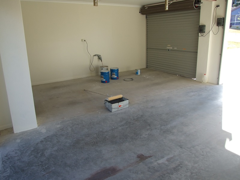 Epoxy floor to garage (before)