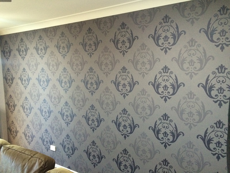 Wallpaper feature in lounge room